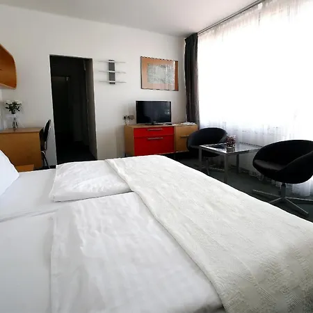 Hotel Central 4*