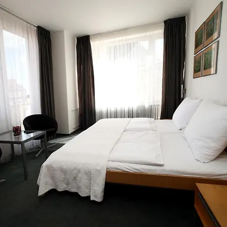 فندق Hotel Central
