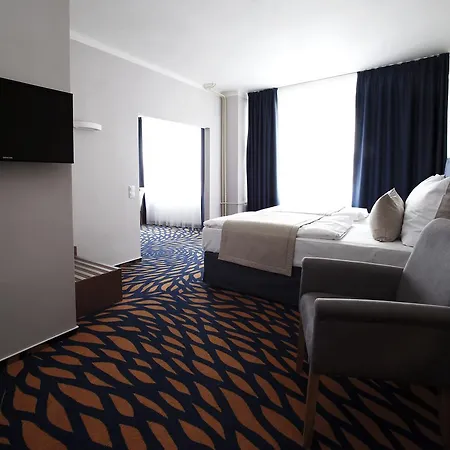 فندق Hotel Central