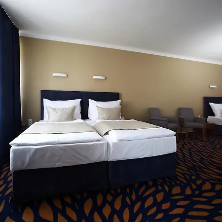 Hotel Central 4*