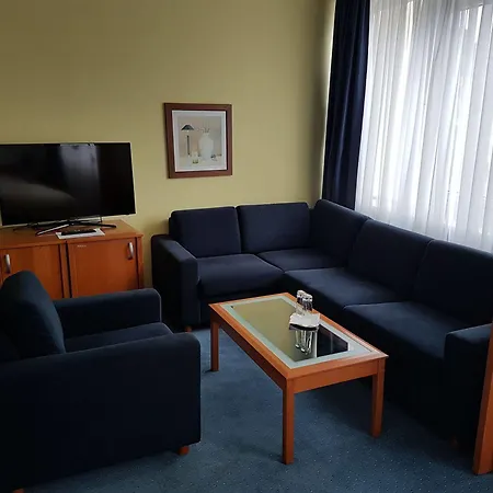 فندق Hotel Central