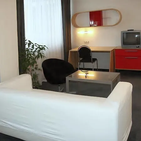 Hotel Central 4*