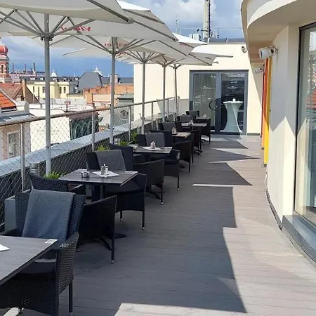 Szálloda Hotel Central