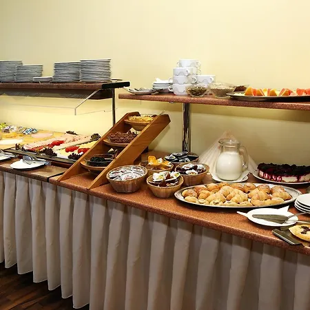 Szálloda Hotel Central 4*